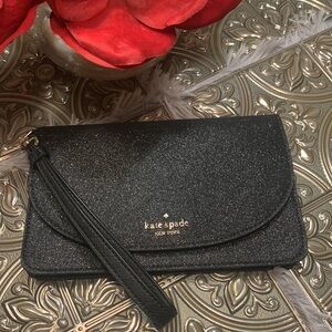 SOLD…🌹Kate Spade • Super Shimmer Shinny Dressy Black Wristlet